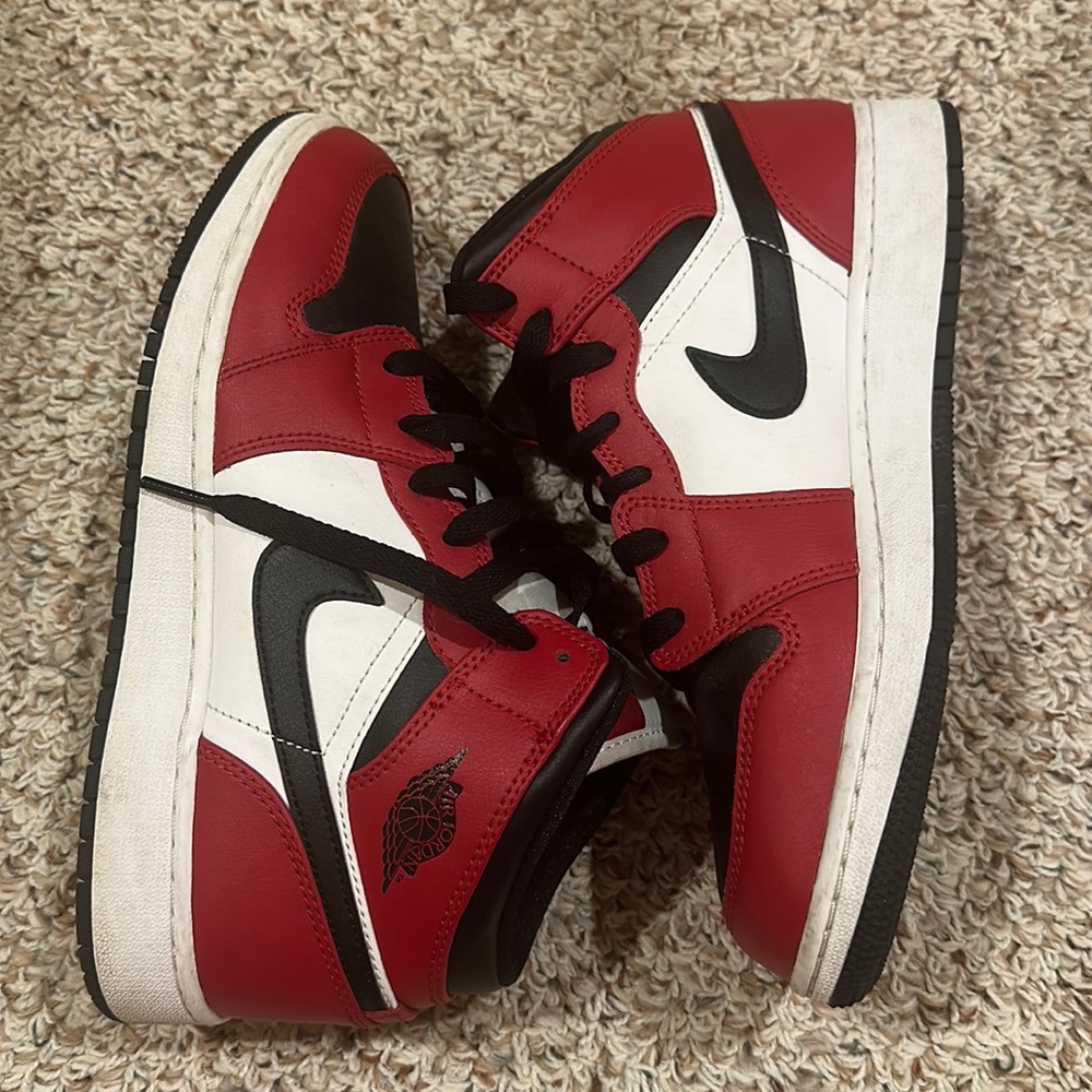 Nike Jordan’s Size 8